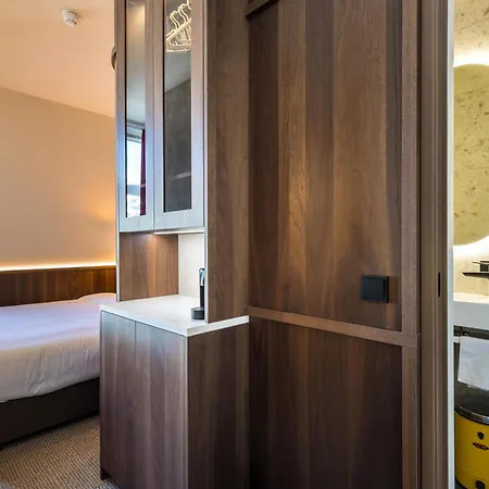 Bonbon Hotel Rotterdam